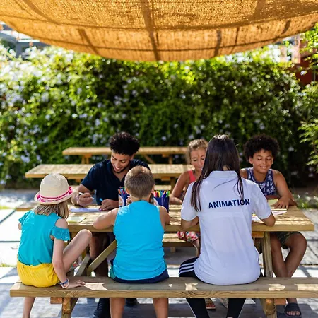 Antinea Holiday park